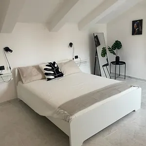 residenza-toscana-19.it-tuscanyhotel.com/